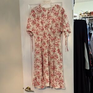 Hayden Floral Print Dress with Ruffle Hem xl